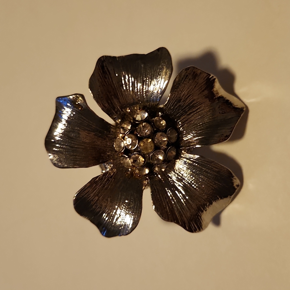 Silver Flowers Diamond Statement Ring - image 6